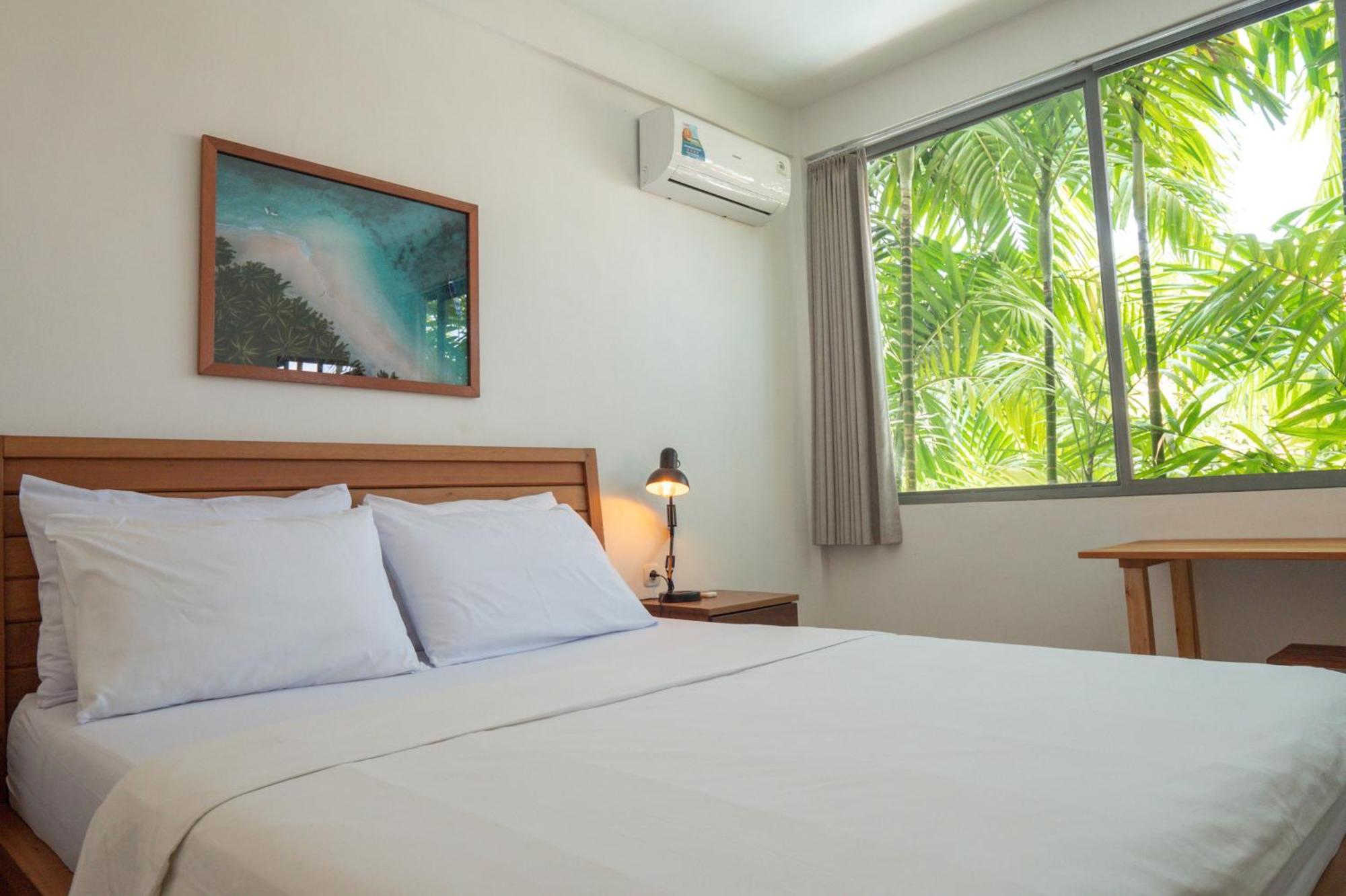 007 Surfhouse Bali Hotel อูงาซัน ภายนอก รูปภาพ
